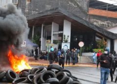 Tensión en Misiones por reclamos salariales de policías y docentes: el gobierno creará un comité de crisis