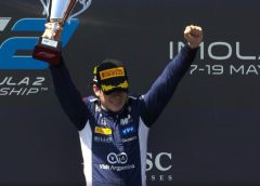 Primera victoria del argentino Colapinto en la Fórmula 2 tras un espectacular sobrepaso en la última vuelta