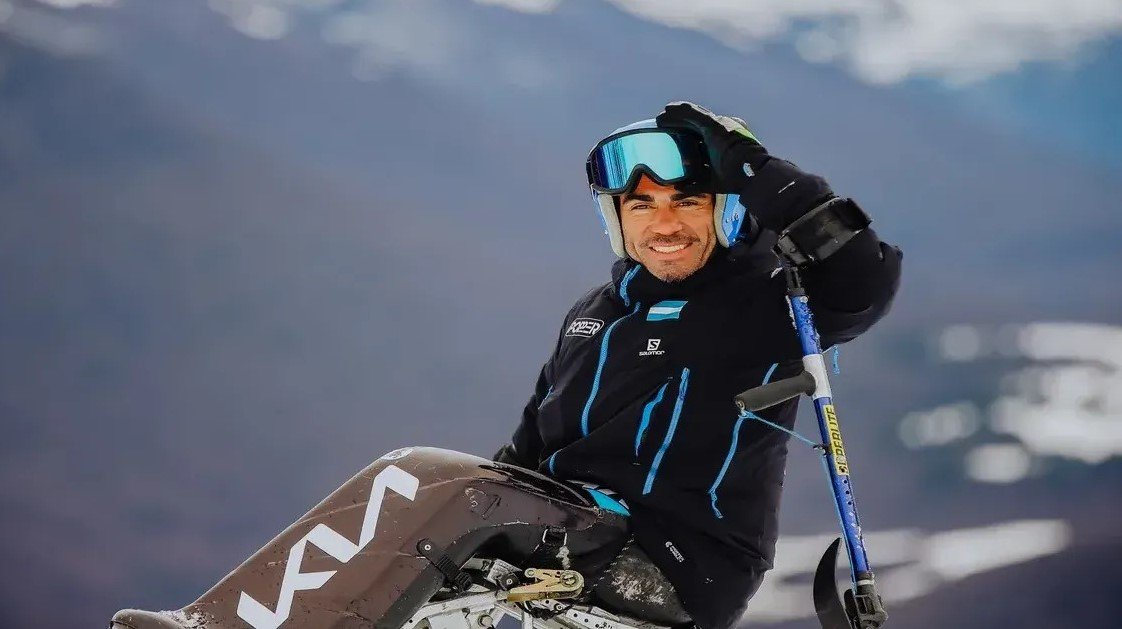 Enrique Plantey compitió en los Juegos Paralímpicos de Sochi 2014, Pyeongchang 2018 y Beijing 2022, alcanzando el cuarto lugar en la disciplina de Slalom Gigante.