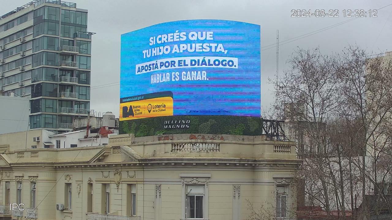 Uno de los mensajes que difundió el Gobierno porteño junto con la Lotería de la Ciudad en la campaña "Hablar es ganar".