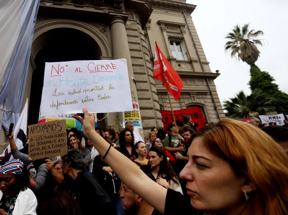 Desde ATE se definió que habrá permanencias en el establecimiento y se podrían profundizar las medidas de fuerza en las próximas horas. Fotografía: Agencia Noticias Argentinas / Daniel Vides