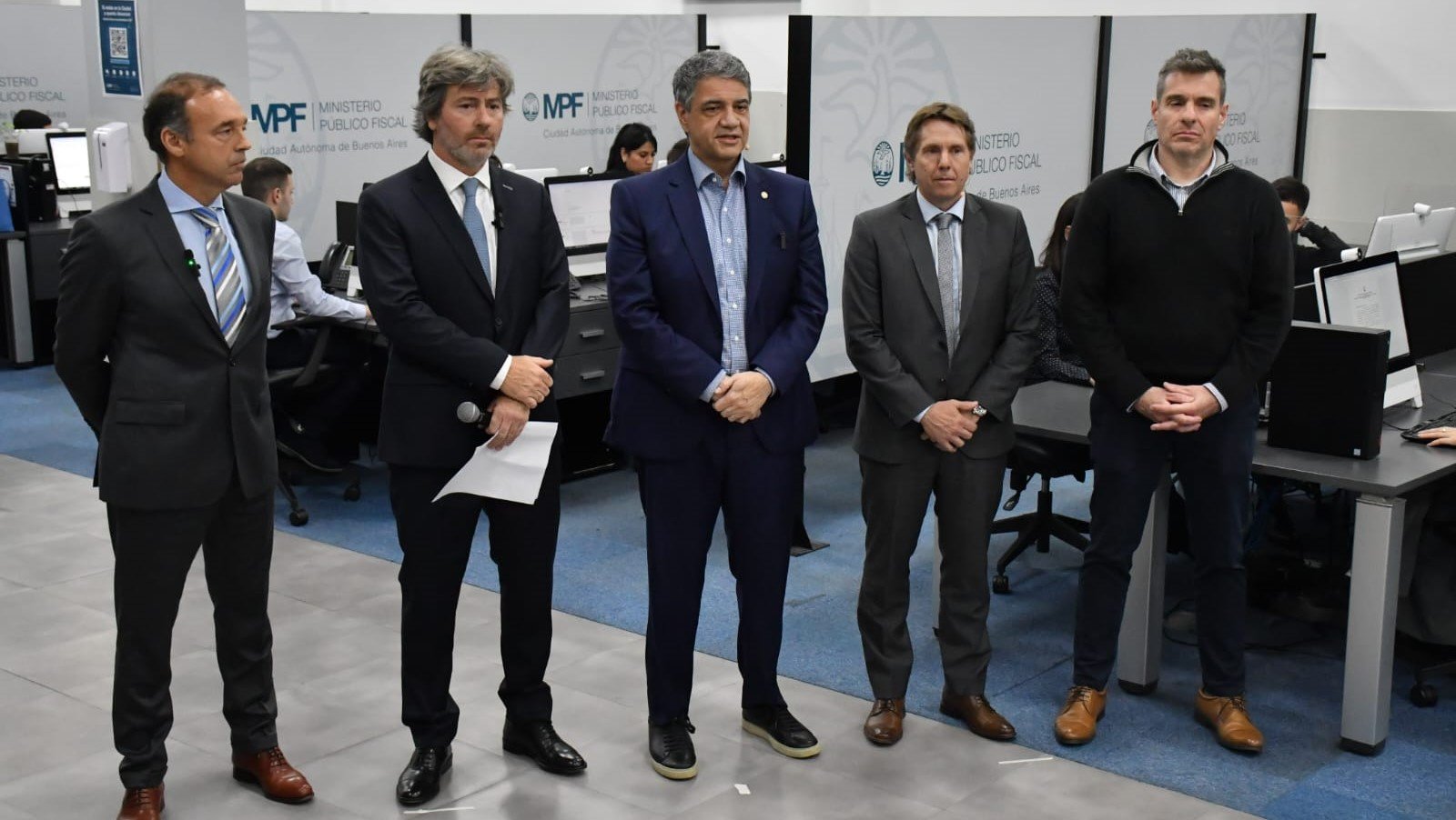 Jorge Macri en la sede del Cuerpo de Investigaciones Judiciales junto al ministro de Justicia, Gabino Tapia; el Fiscal General de la Ciudad, Juan Bautista Mahiques; y el presidente de LOTBA, Jesús Acevedo.