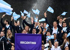 En barco por el Río Sena: así fue el desfile de la delegación argentina en la ceremonia de París 2024