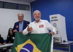 Elecciones de Brasil: Lula da Silva votó y tildó a Bolsonaro como «una persona sin calificación moral»