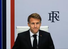 Macron condenó los disturbios en Francia: «Los que destruyeron deben pagar»